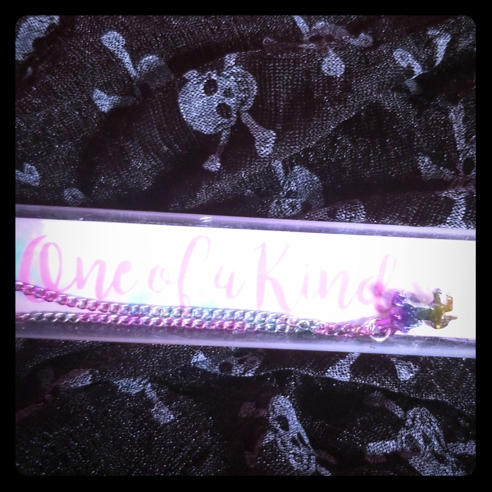 (Free with bundle) Rainbow unicorn necklace